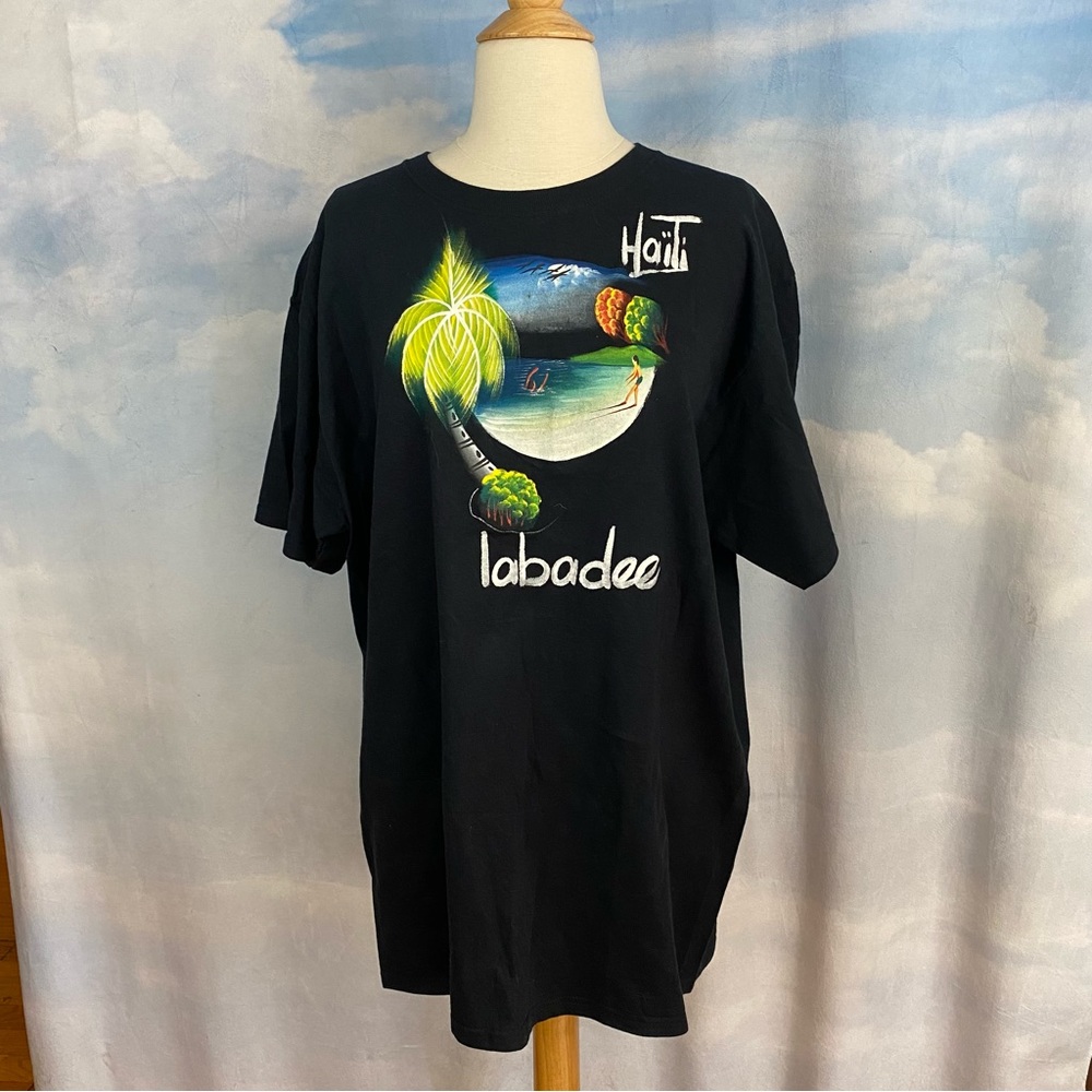 Labadee Haiti Painted Souvenir Tee Shirt Unisex Size Large NWOT